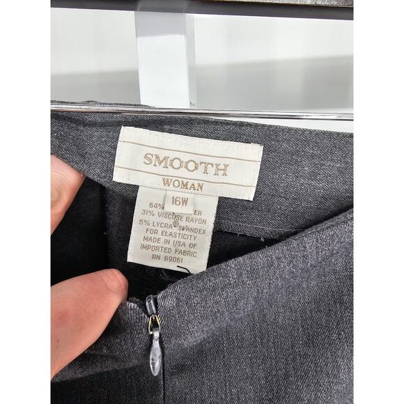 Smooth Women's Gray Hidden Zipper Front Pull-On Straight Leg Pant Size 16W - Picture 4 of 5